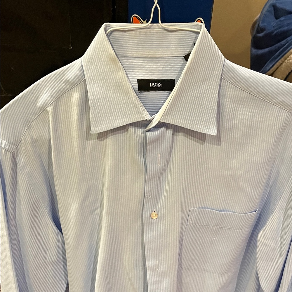 Boss Men's Sky Blue Pinstripe Dress Shirt (15.5 32/33)